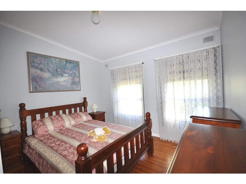 27 Hinsley Road, Smithfield Plains SA 5114