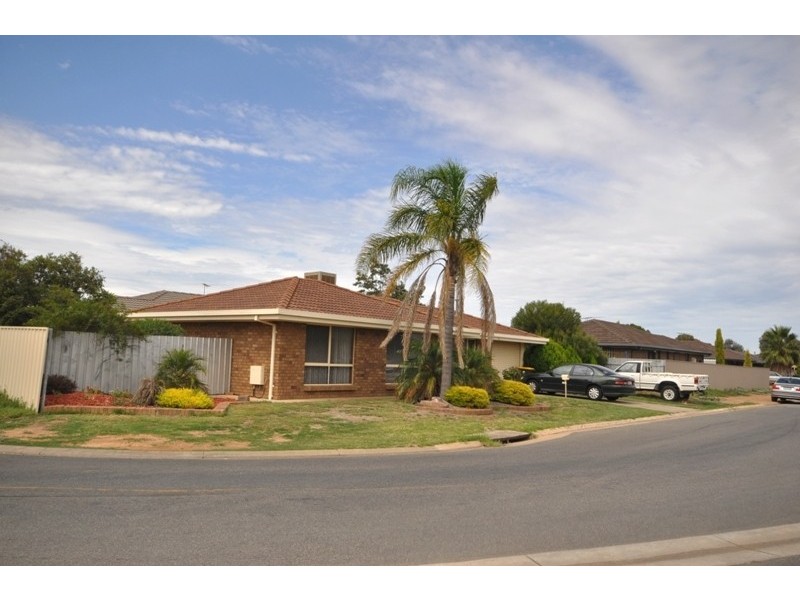 15 Burdett Drive, Paralowie SA 5108