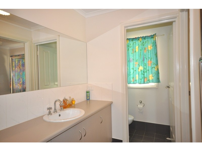 10 Hampshire Street, Burton SA 5110