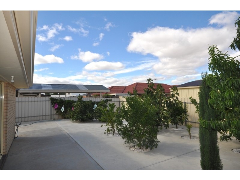 10 Hampshire Street, Burton SA 5110