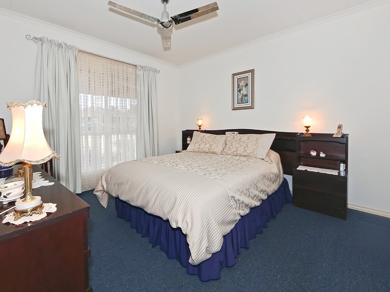 1a Sydney Drive, Salisbury Heights SA 5109