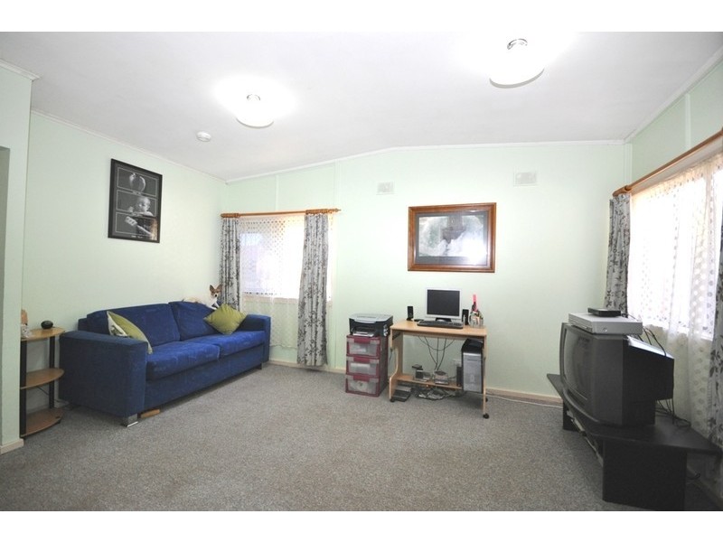 11 Abelia Street, Elizabeth Vale SA 5112