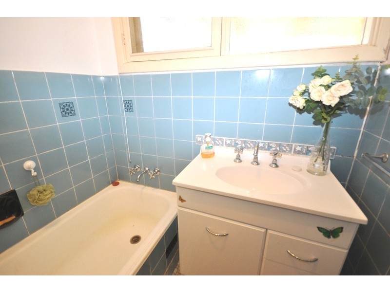 11 Abelia Street, Elizabeth Vale SA 5112