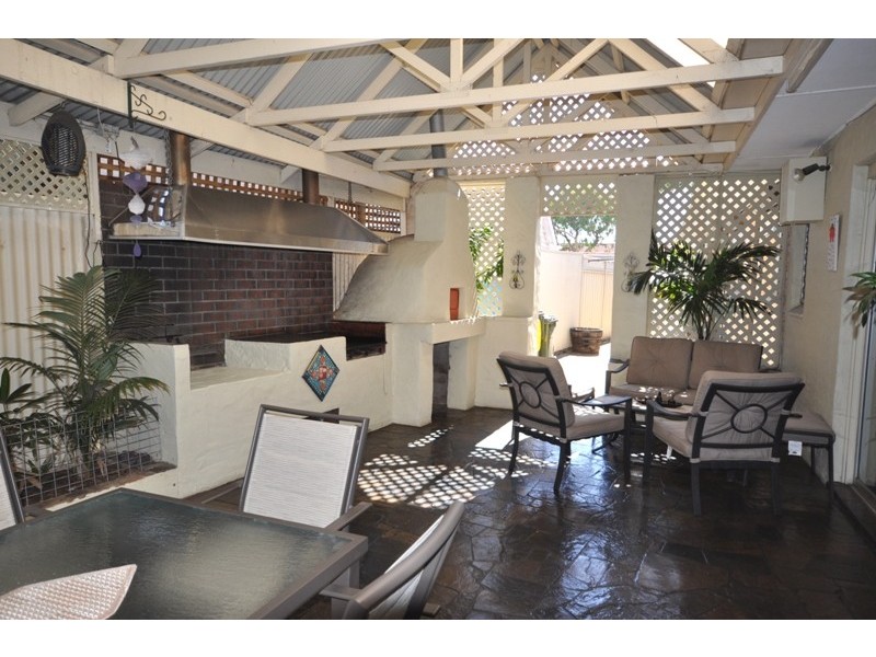 17 Salisbury Highway, Salisbury SA 5108