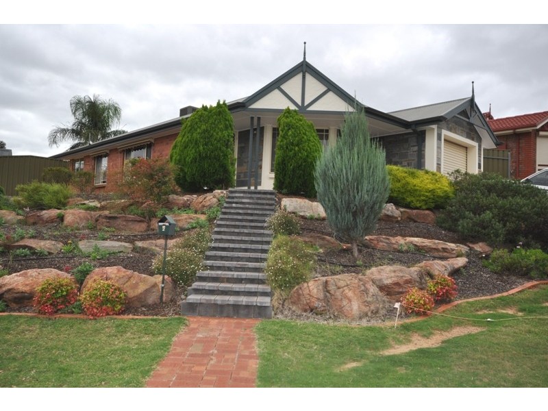 2  Anthony Drive, Hillbank SA 5112