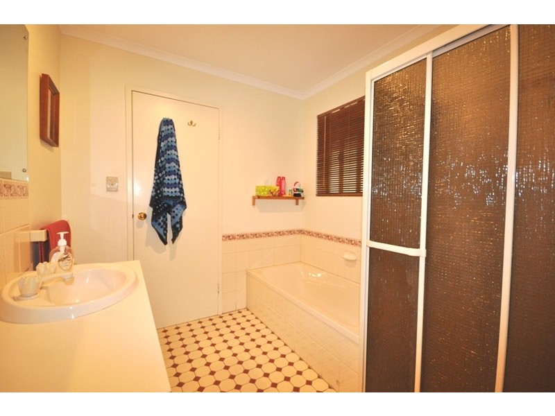 2  Anthony Drive, Hillbank SA 5112