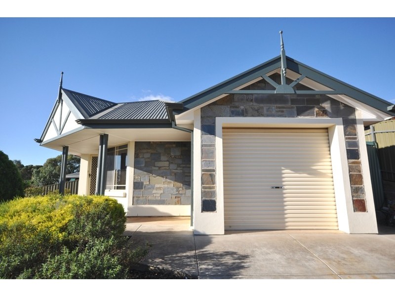 2  Anthony Drive, Hillbank SA 5112
