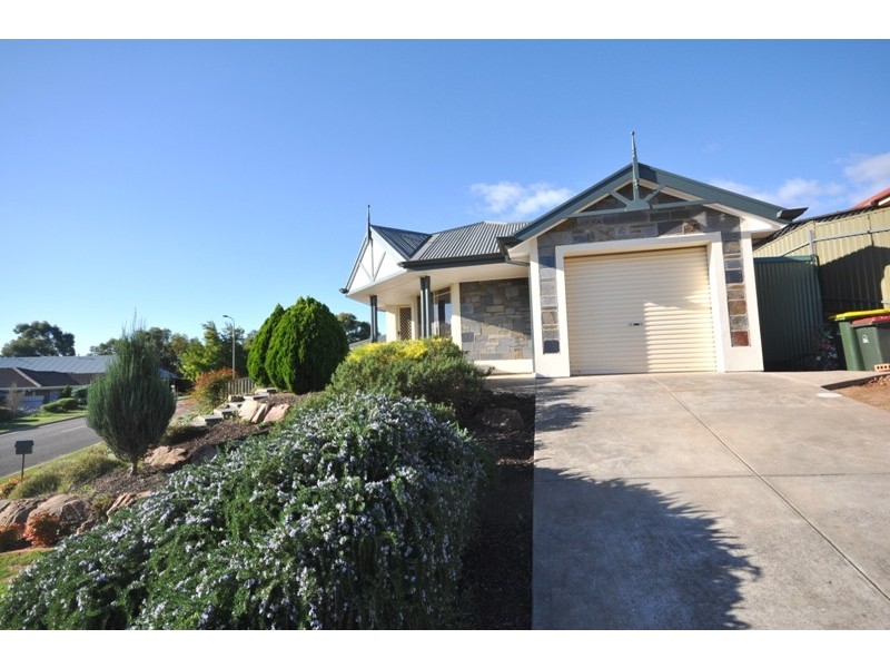 2  Anthony Drive, Hillbank SA 5112