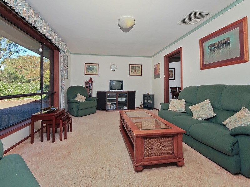 6  Gumtree Drive, Hope Valley SA 5090