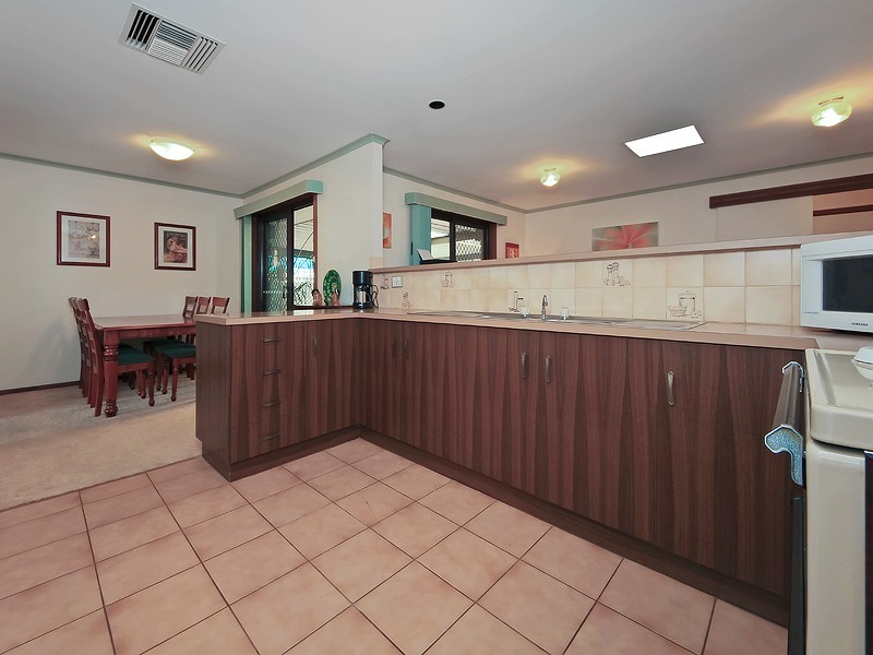 6  Gumtree Drive, Hope Valley SA 5090