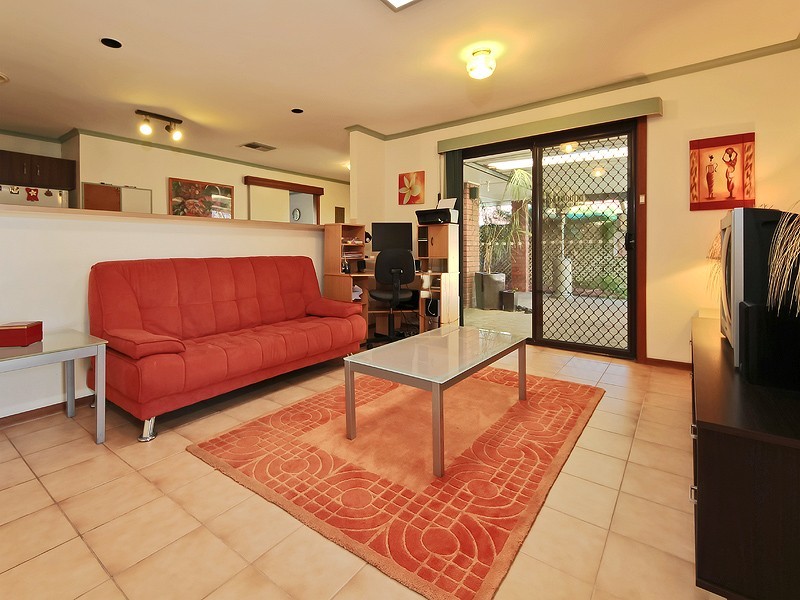 6  Gumtree Drive, Hope Valley SA 5090