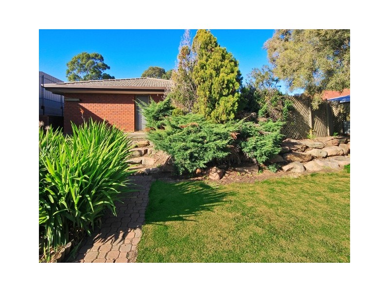 6  Gumtree Drive, Hope Valley SA 5090