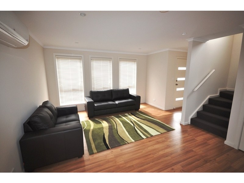 2/35 Martins Road, Salisbury Downs SA 5108