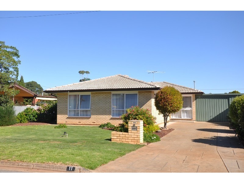 11 Eusebio Drive, Salisbury East SA 5109