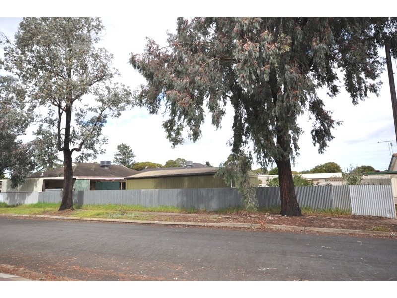 13 Sunderland Avenue, Parafield Gardens SA 5107
