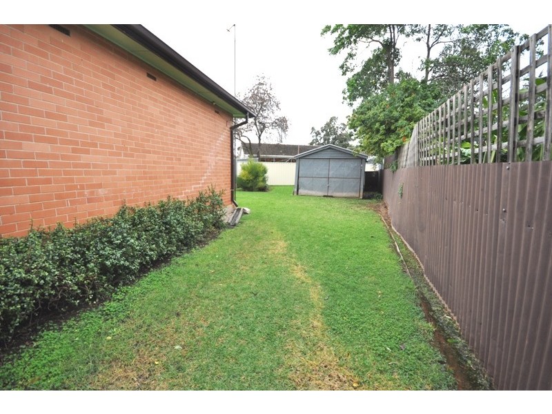 4 Suffolk Avenue, Brahma Lodge SA 5109