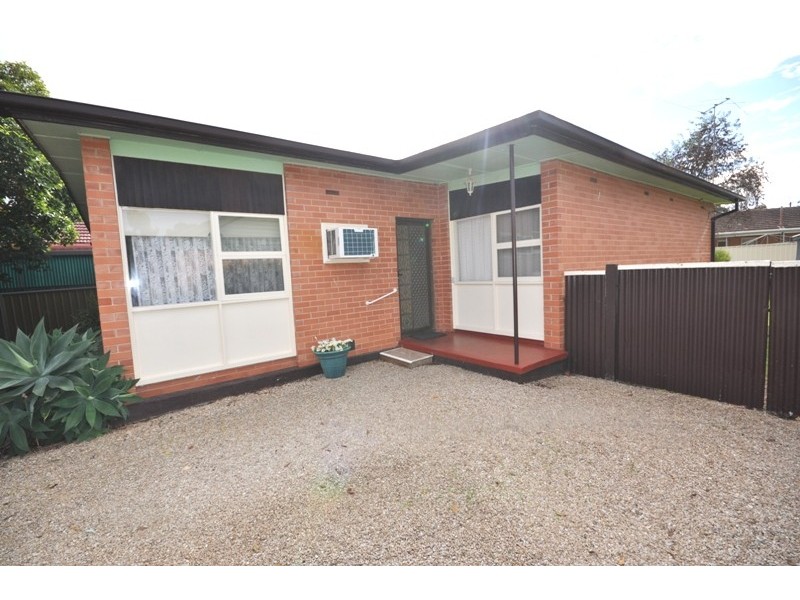 4 Suffolk Avenue, Brahma Lodge SA 5109