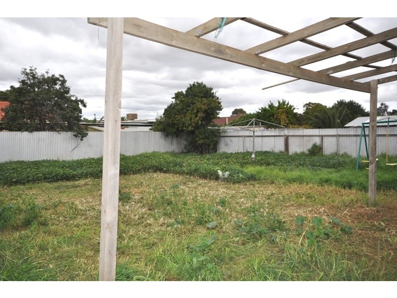 32 The Strand, Brahma Lodge SA 5109