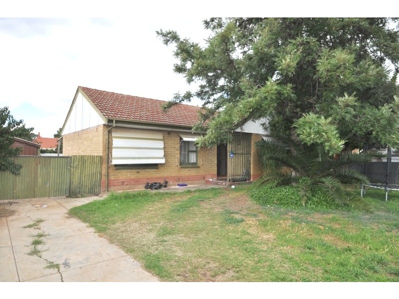 32 The Strand, Brahma Lodge SA 5109