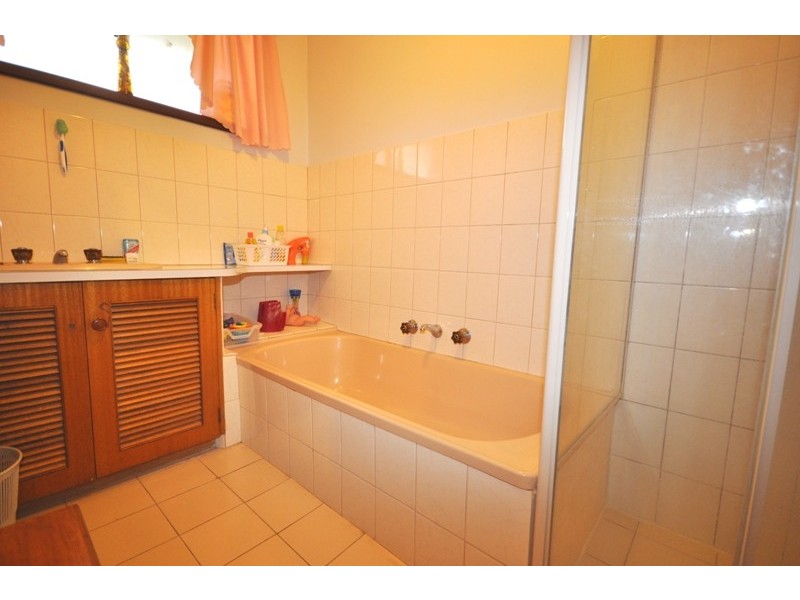 4 Inglebrae Crescent, Salisbury Park SA 5109