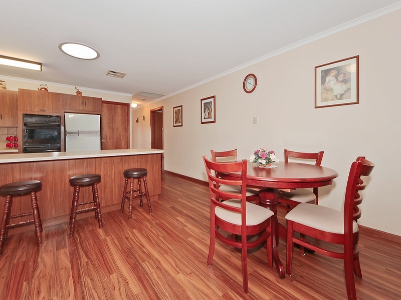 4 Mews Court, Gulfview Heights SA 5096