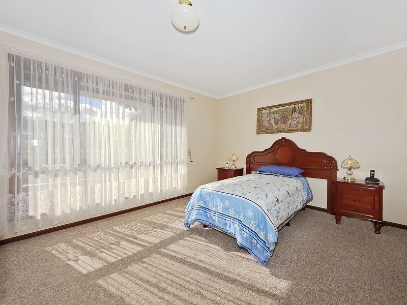 4 Mews Court, Gulfview Heights SA 5096