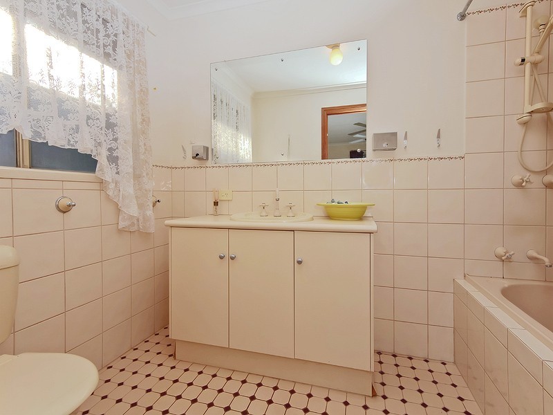 16 Chellaston Road, Munno Para West SA 5115