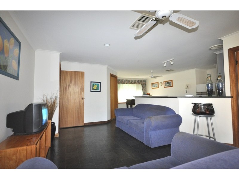 16 Roseworthy Drive, Andrews Farm SA 5114