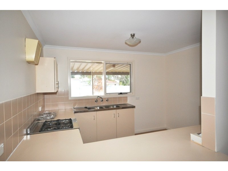 27 Trevalsa Court, Salisbury Heights SA 5109