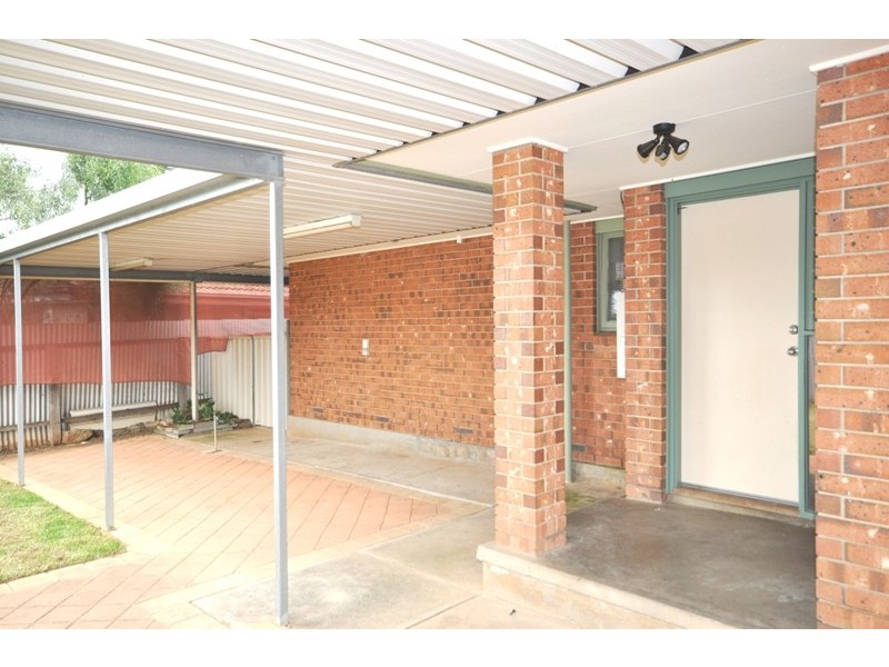 27 Trevalsa Court, Salisbury Heights SA 5109