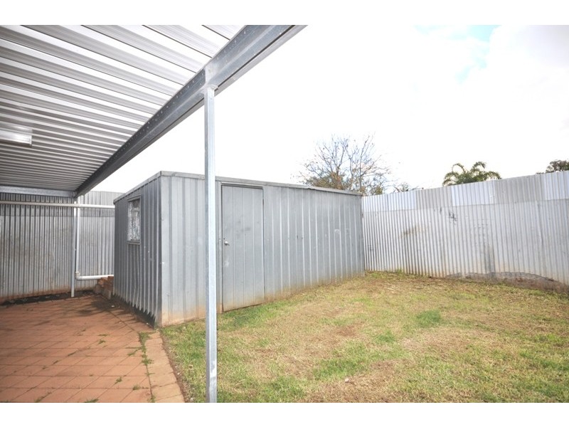 27 Trevalsa Court, Salisbury Heights SA 5109