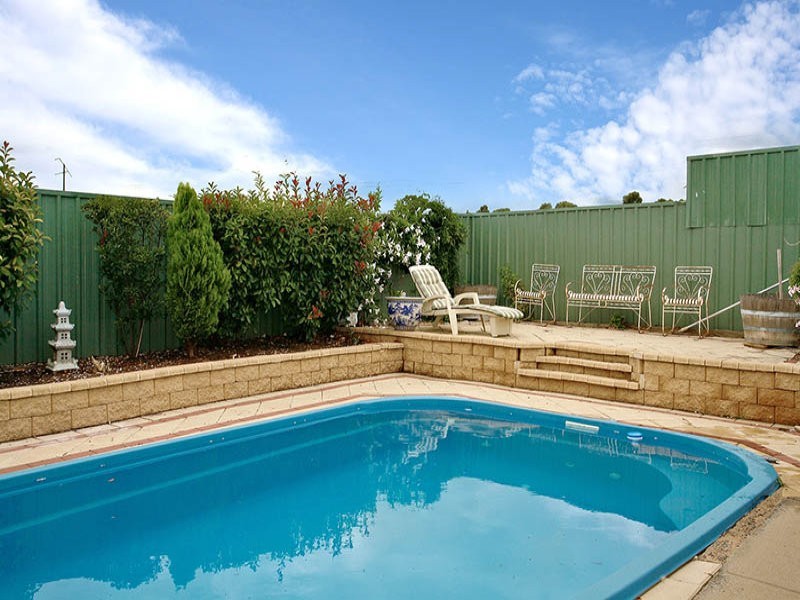 1 Landseer Place, Hillbank SA 5112