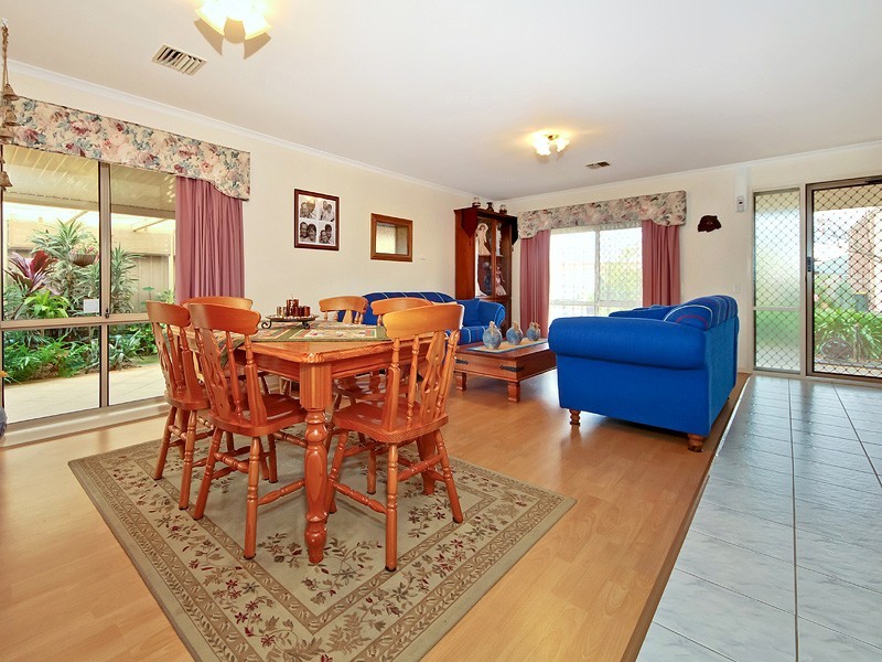 10 Lakeview Drive, Parafield Gardens SA 5107