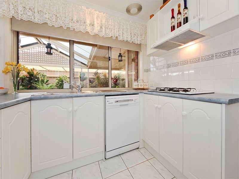 10 Lakeview Drive, Parafield Gardens SA 5107