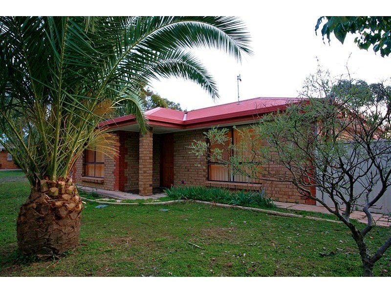 3 Lawrie Road, Lewiston SA 5501