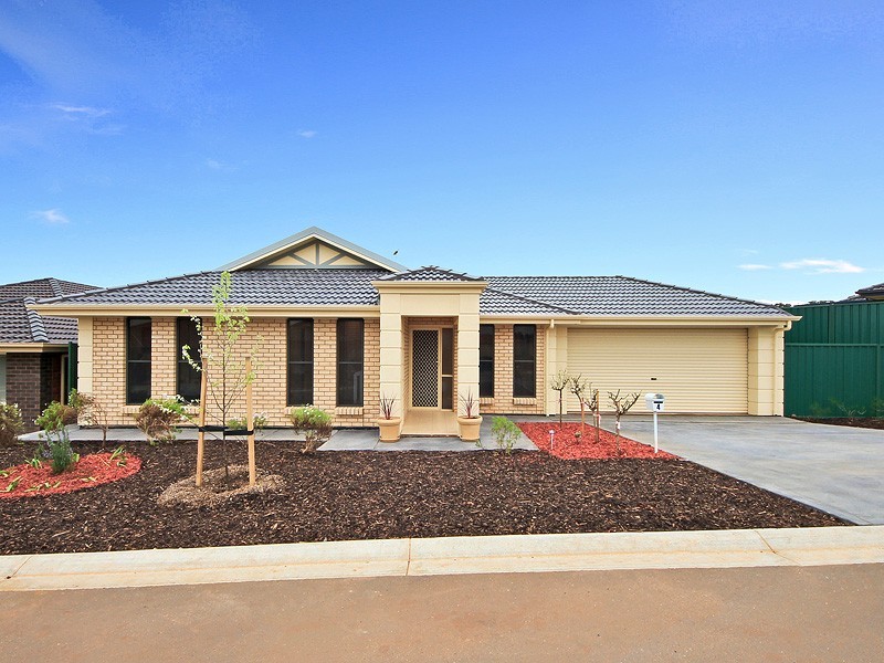 4 Cronin Avenue, Blakeview SA 5114