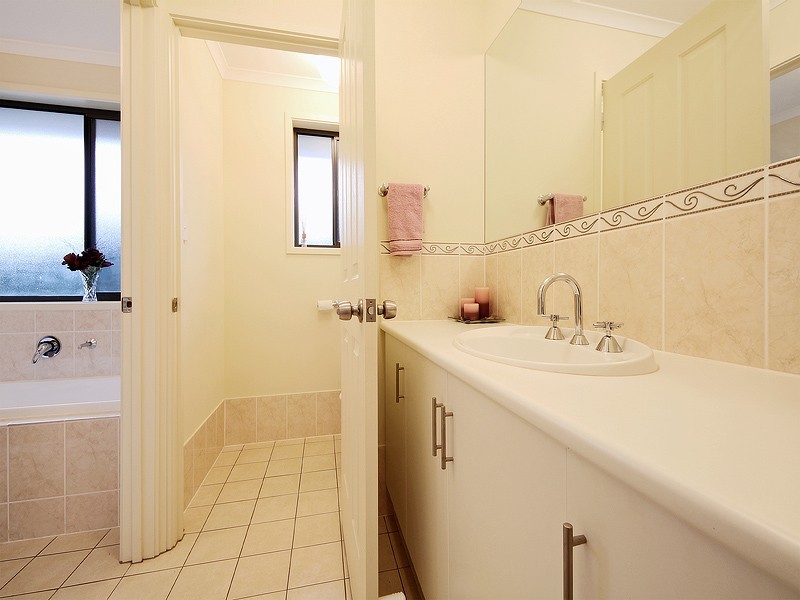 4 Cronin Avenue, Blakeview SA 5114