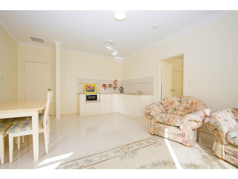 4 Lakewood Court, Mawson Lakes SA 5095