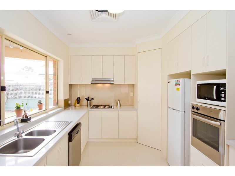 4 Lakewood Court, Mawson Lakes SA 5095