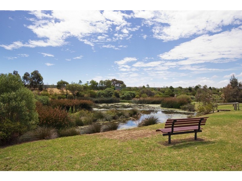4 Lakewood Court, Mawson Lakes SA 5095