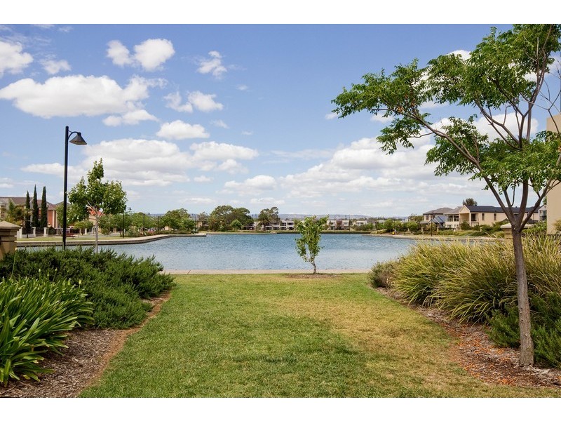 4 Lakewood Court, Mawson Lakes SA 5095
