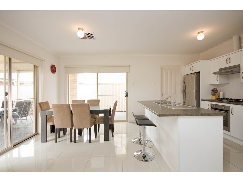 5 Russell Row, Paralowie SA 5108