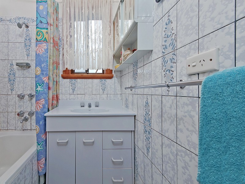 36 Crisp Road, Elizabeth Downs SA 5113