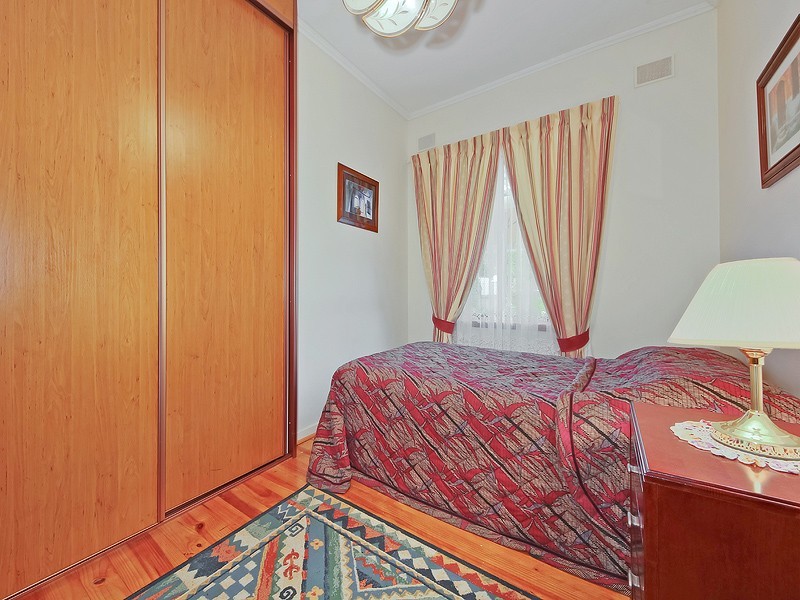 36 Crisp Road, Elizabeth Downs SA 5113