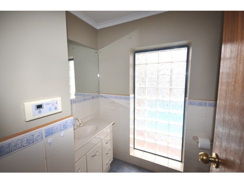 7 Trinity Drive, Evanston Park SA 5116