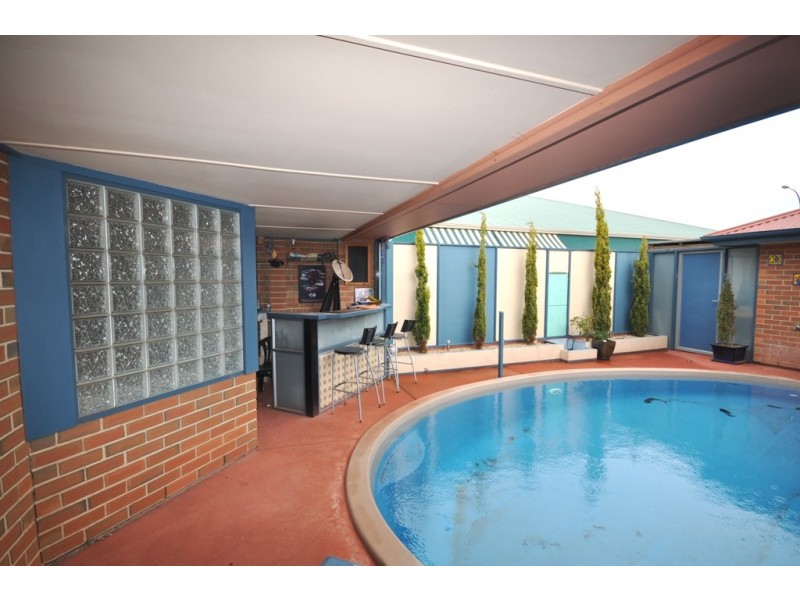 7 Trinity Drive, Evanston Park SA 5116