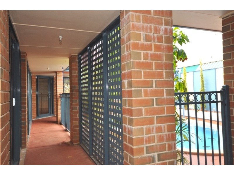 7 Trinity Drive, Evanston Park SA 5116