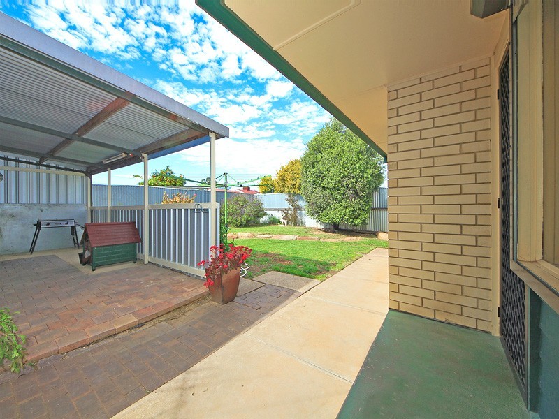 5 Salas Road, Parafield Gardens SA 5107