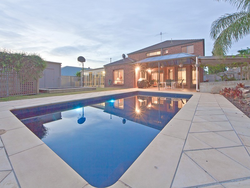 7 Veart Court, Salisbury Heights SA 5109