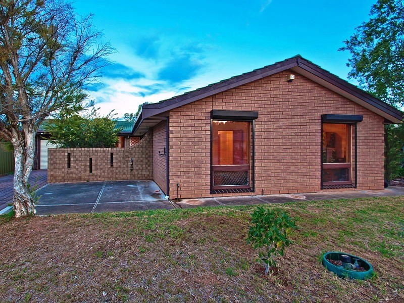 32 Danielle Drive, Salisbury Plain SA 5109